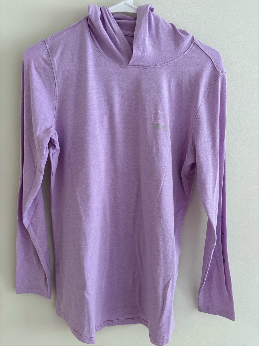 Womens Vineyard Vines Lightweight Lavender Hooded Long-Sleeve Top Tshirt